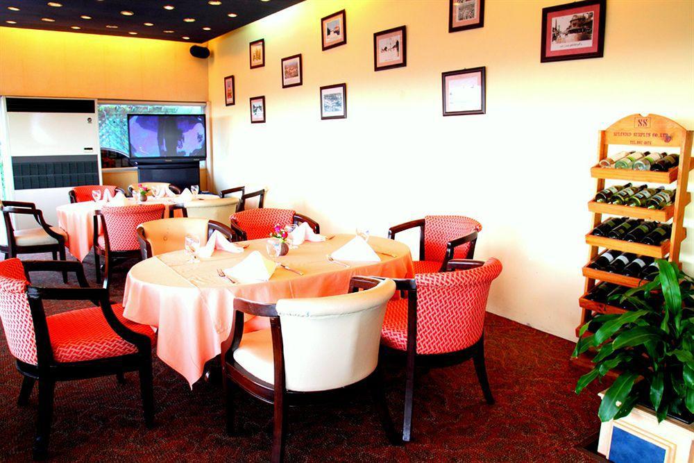 Grande Ville Hotel Bangkok Restaurang bild