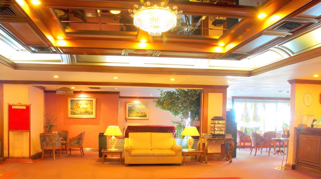 Grande Ville Hotel Bangkok Exteriör bild