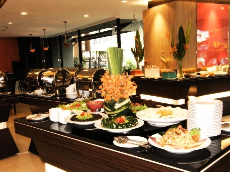 Grande Ville Hotel Bangkok Exteriör bild